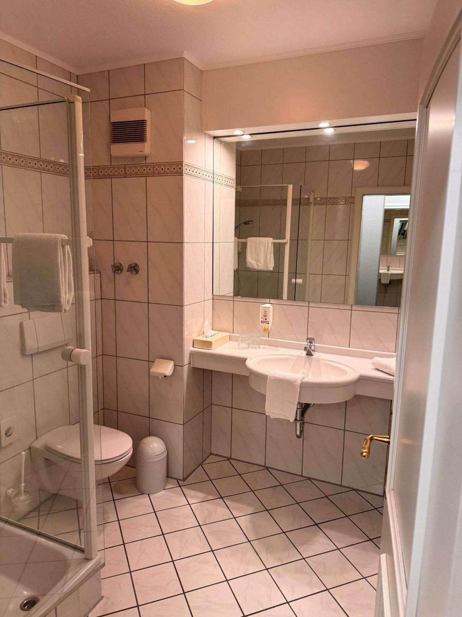 Hotel & Restaurant Schoenau Peine Ngoại thất bức ảnh